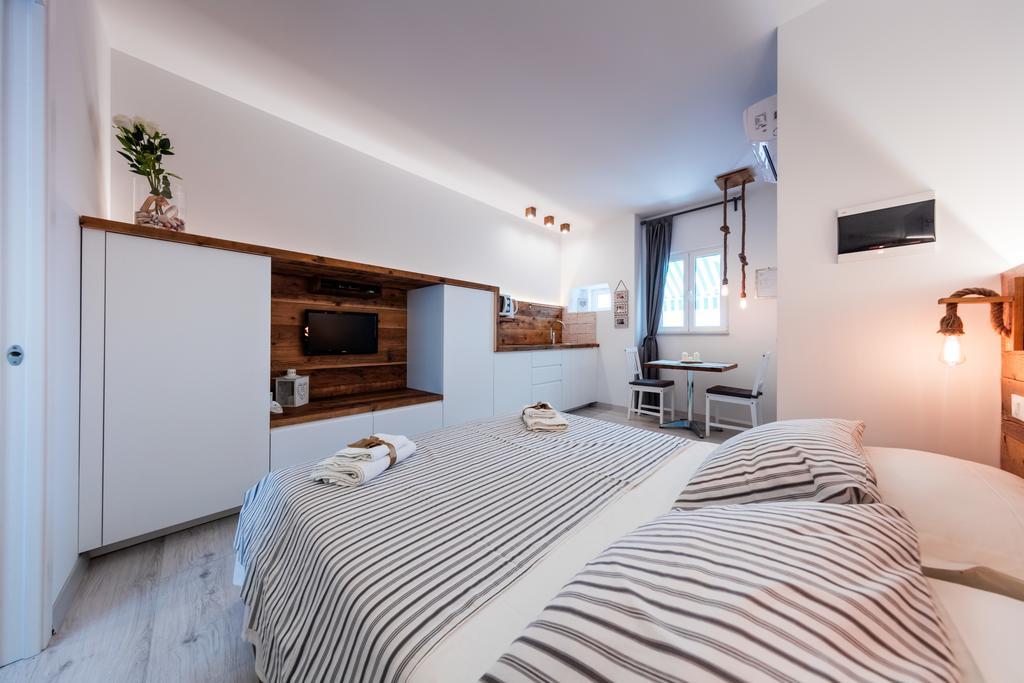 Apartments Sole Komiža Exteriér fotografie