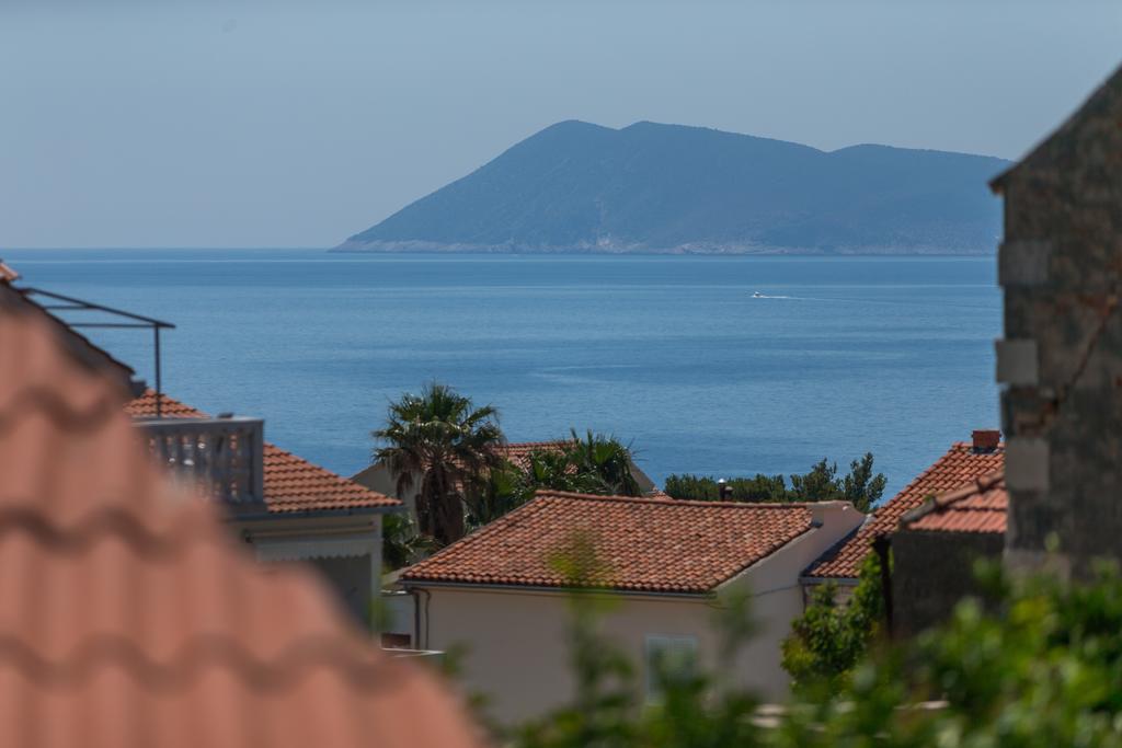 Apartments Sole Komiža Exteriér fotografie
