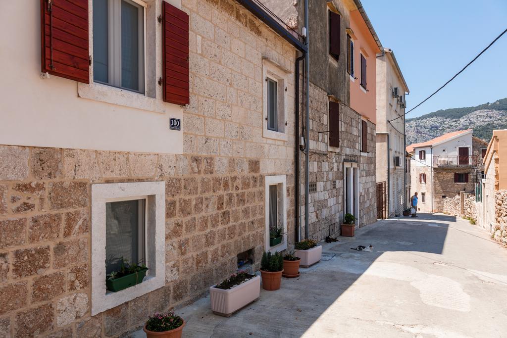 Apartments Sole Komiža Exteriér fotografie