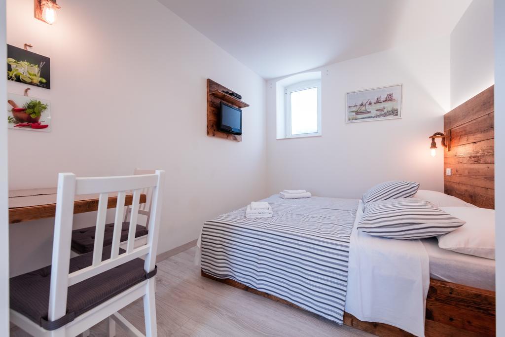 Apartments Sole Komiža Exteriér fotografie